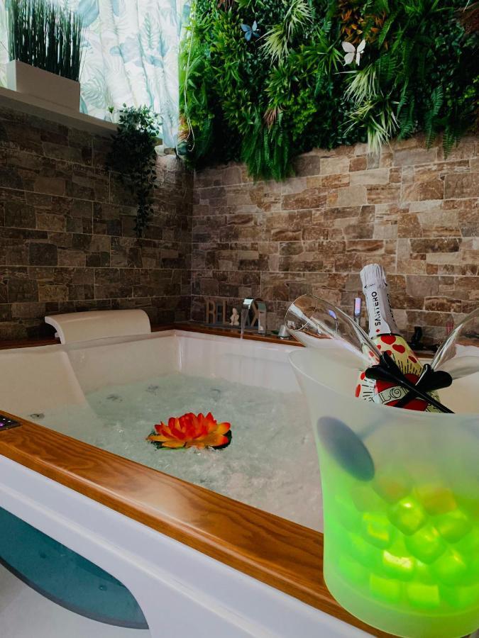 Suite I Biddizzi Da Sicilia Catania Exterior photo